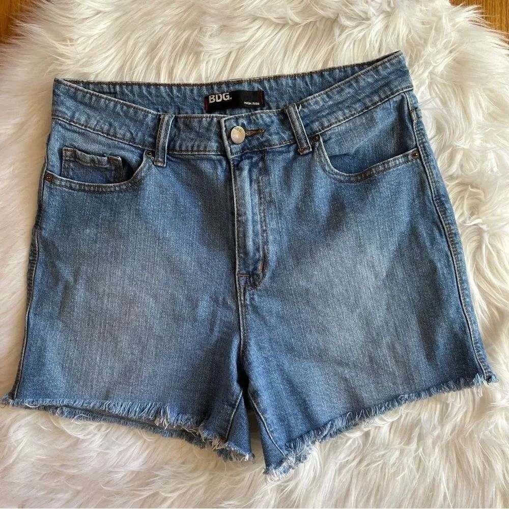Women’s BDG High Rise Shorts Size 31